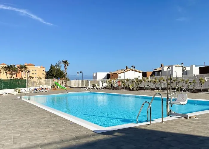 Apartamento Sunny Luxury With Two Great Sunny - Level Terraces, Two Swimming Pools, In A New Complex Pueblo Majorero, Close To Fuerteventura Golf Club, Next To The , Atlantico Shopping Mall And Casino In *